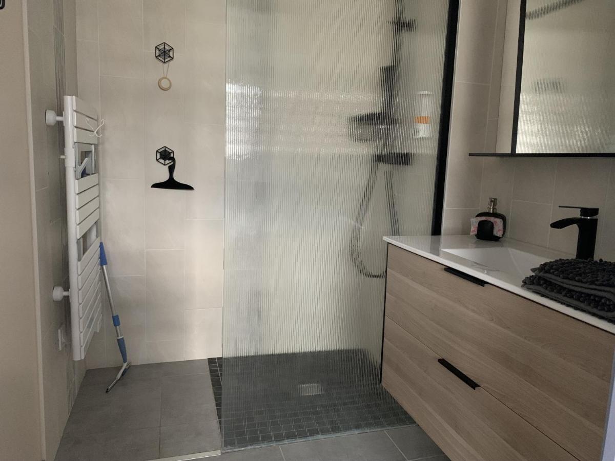 Maison 10 Pers En Bord De Mer Avec Piscine Chauffee Toute L'Annee, Spa Et Hamman Surzur ภายนอก รูปภาพ